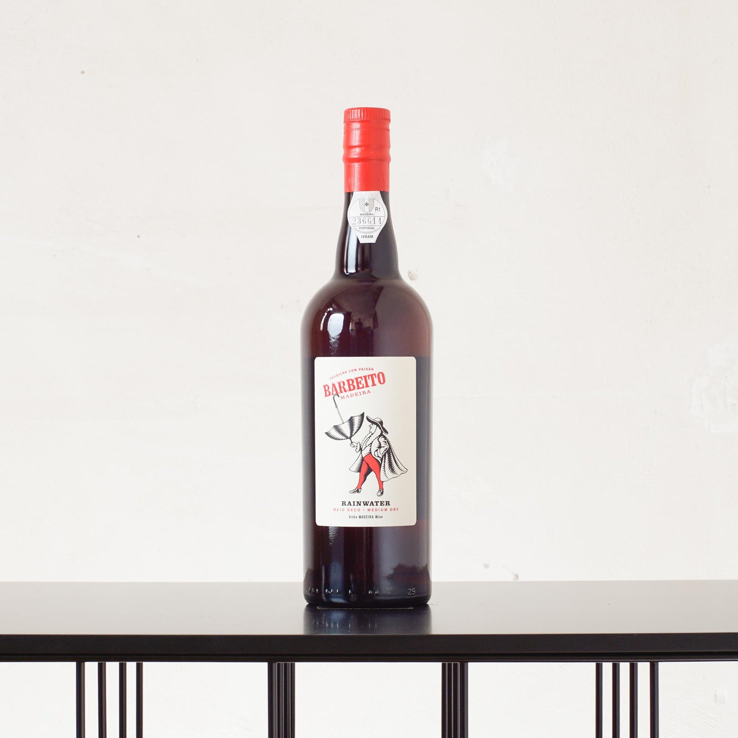 Rainwater Medium Dry Madeira NV 3 Jahre alt